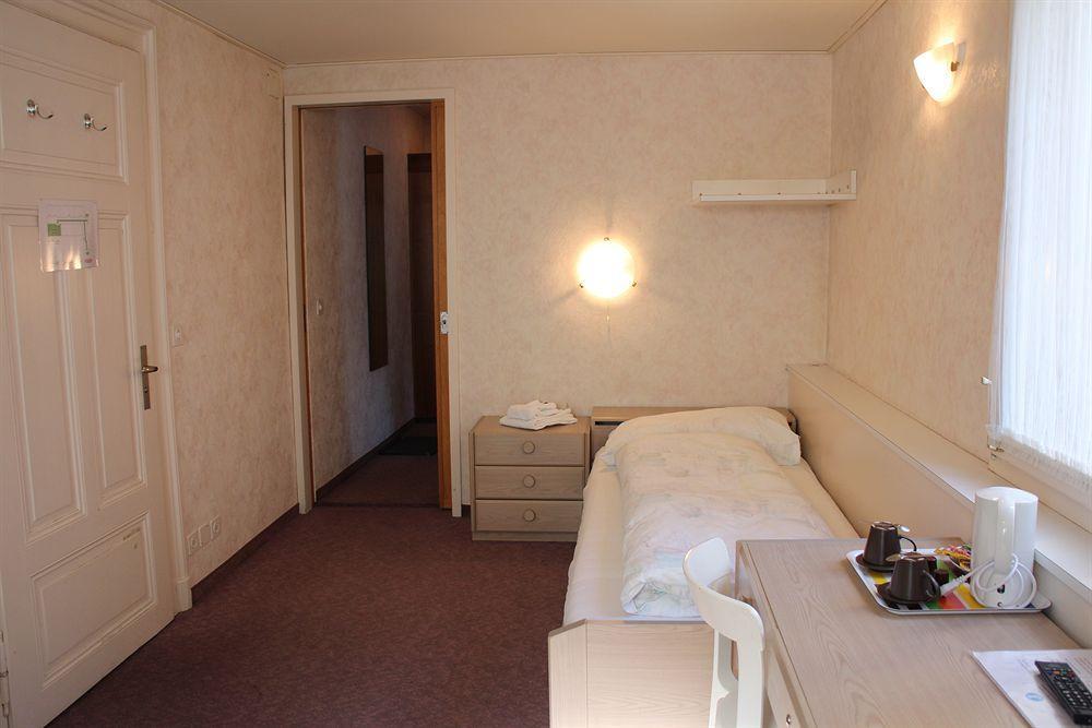Bahnhof Hotel Интерлакен Екстериор снимка