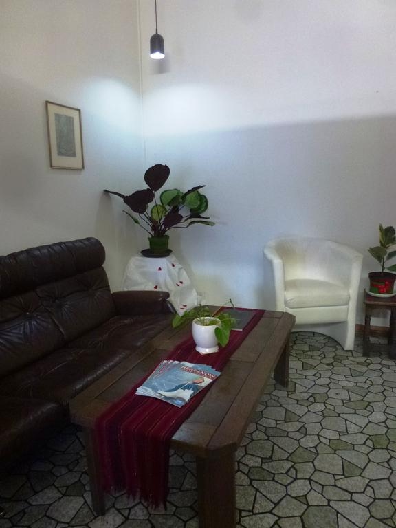 Bahnhof Hotel Интерлакен Екстериор снимка